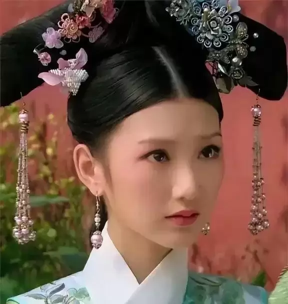 毛晓彤饰演瑛贵人：《甄嬛传》中唯一未犯错却赐死的妃嫔 | 资讯配图