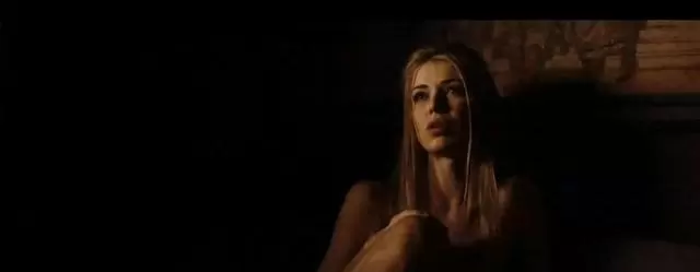 西班牙R级电影五部曲上线：《黑暗面》评分8.1领跑片单 | 细节速览