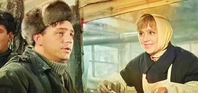 苏联电影《姑娘们》被称高甜版《流星花园》 | 情报图