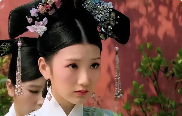 毛晓彤饰演瑛贵人：《甄嬛传》中唯一未犯错却赐死的妃嫔 | 细节速览