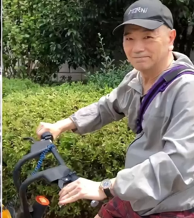 张晨光69岁独居上海，妻儿定居海外持续供学 | 情报图